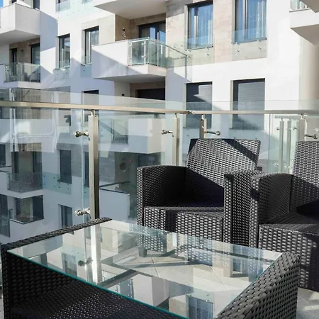 Elisabeth Blue With Parking 아파트 *